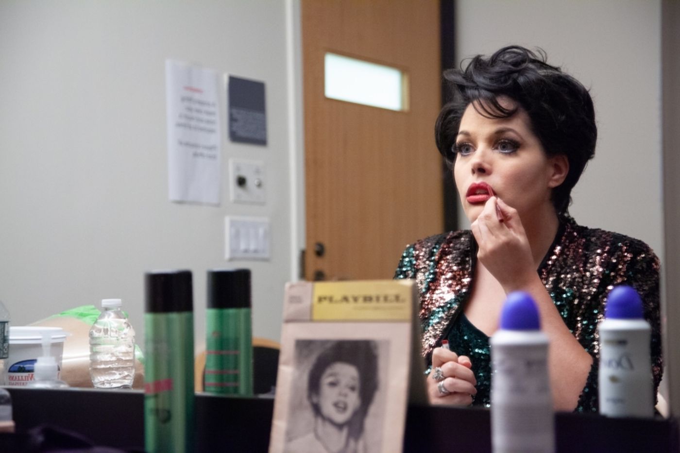 Review: Internet Sensation Debbie Wileman Conjures What Might Have Been In HAPPY 100TH BIRTHDAY JUDY GARLAND! At Carnegie Hall  Image