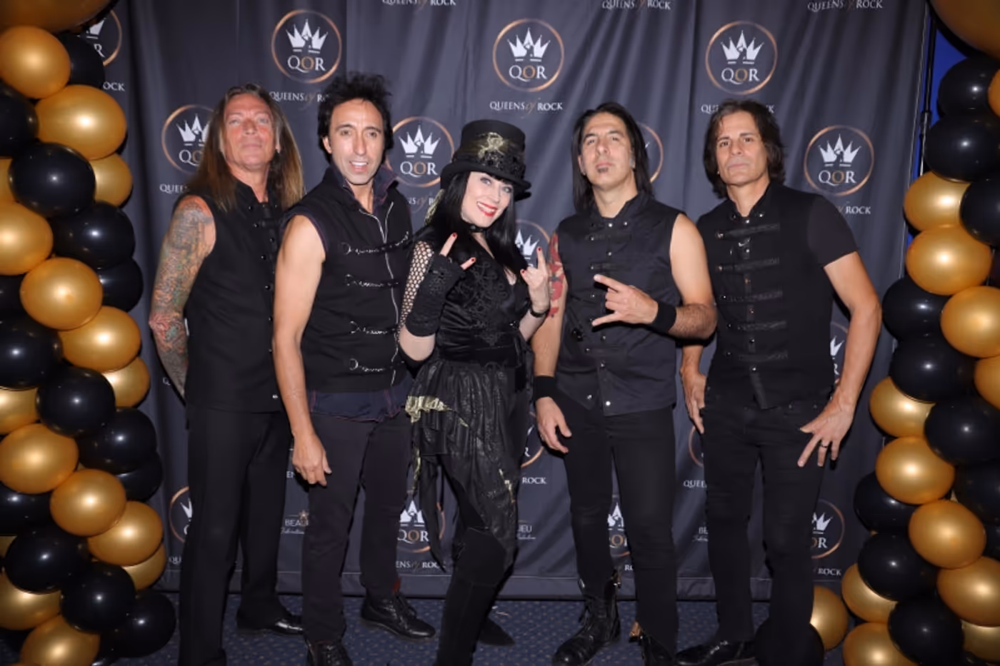 Feature: Elyzabeth Diaga performs the Queens of Rock at Mosaic on the Strip  Image