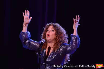 Kelli Rabke Photo