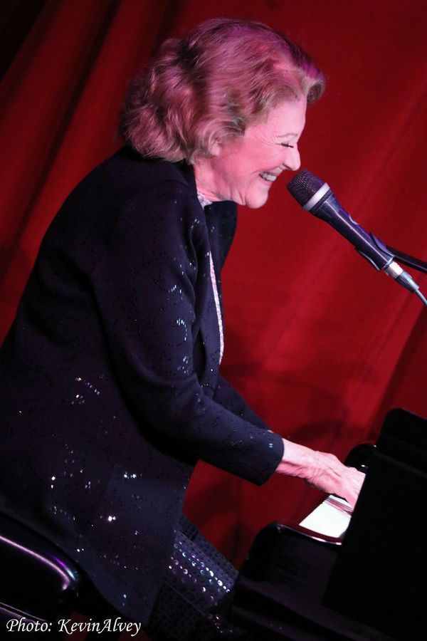 Photos: Linda Lavin Celebrates LOVE NOTES At Birdland Jazz Club — photo 14 of 29