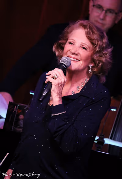 Linda Lavin Photo