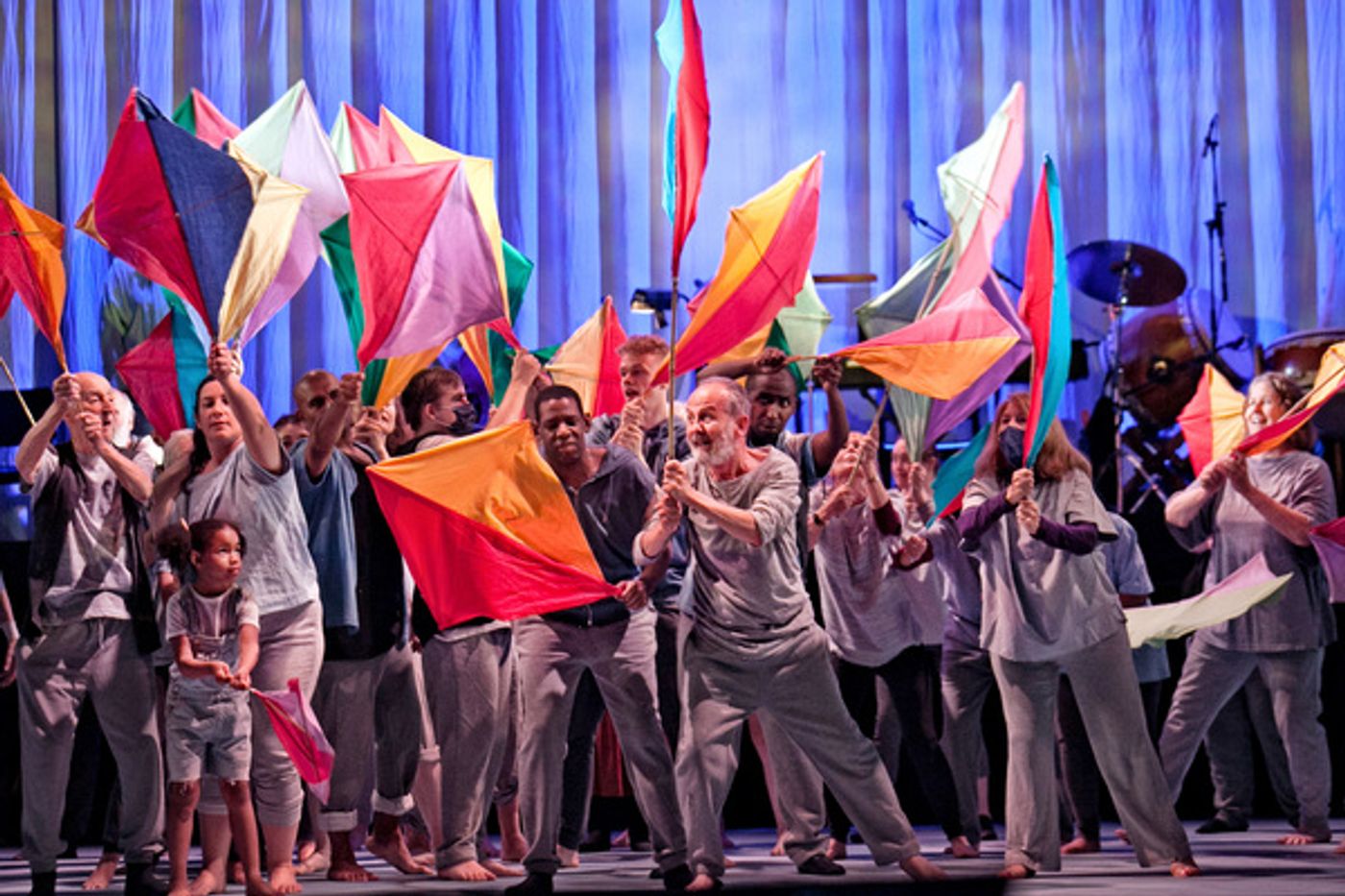 Photos: First Look at Amici Dance Theatre's ONE WORLD at Lyric Hammersmith  Image