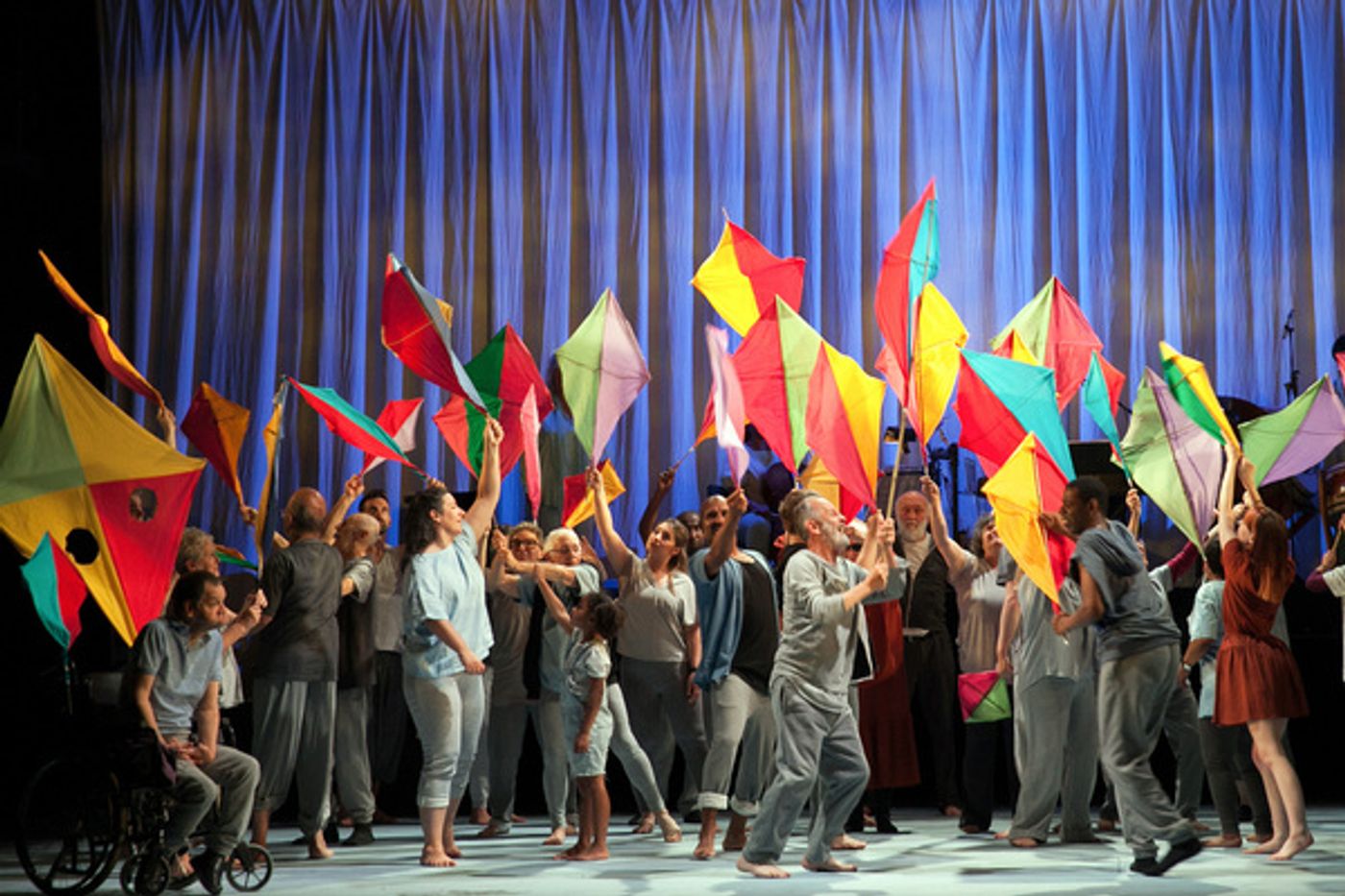Photos: First Look at Amici Dance Theatre's ONE WORLD at Lyric Hammersmith  Image