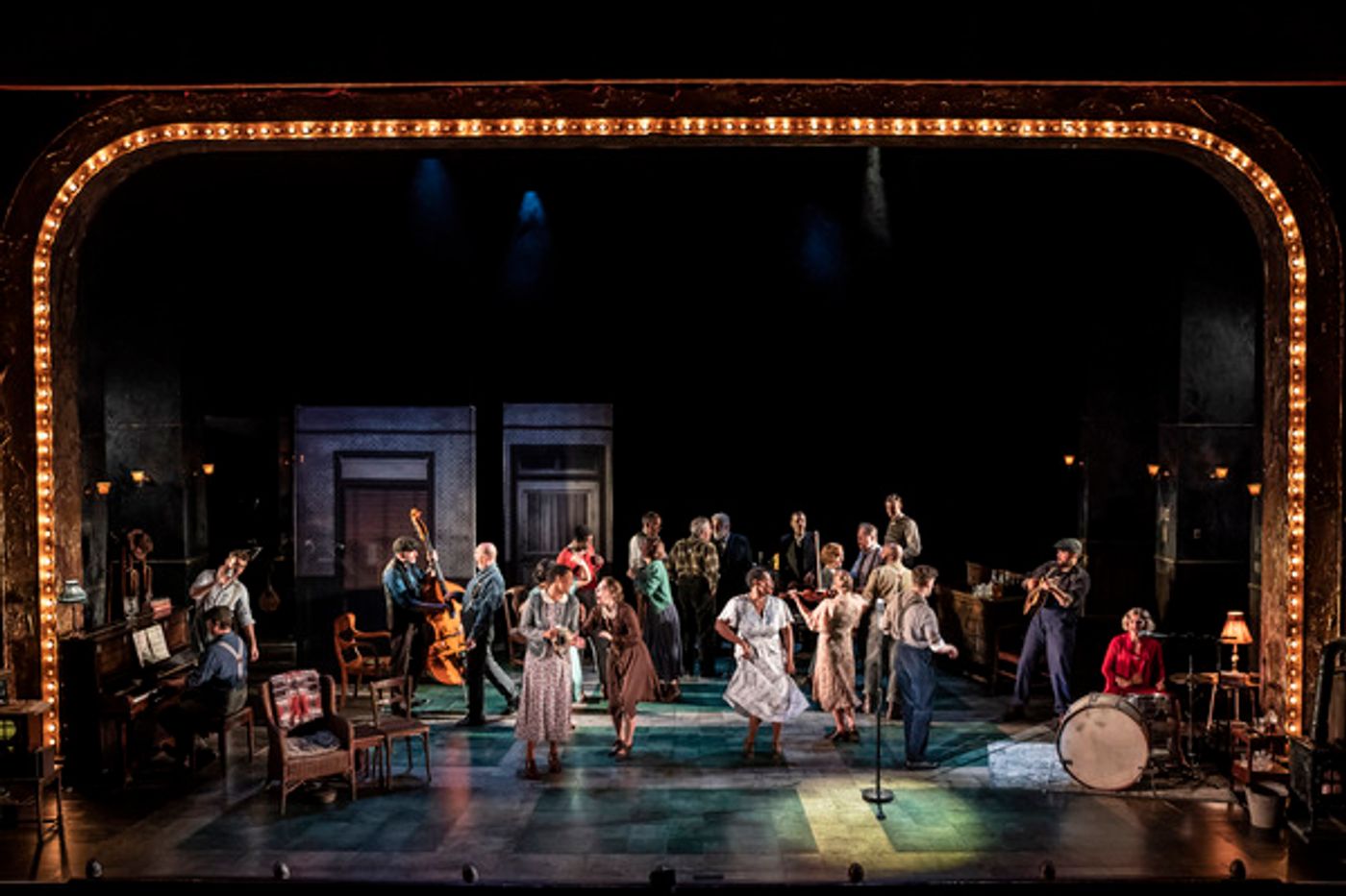 Photos: First Look at GIRL FROM THE NORTH COUNTRY Dublin & UK Tour  Image