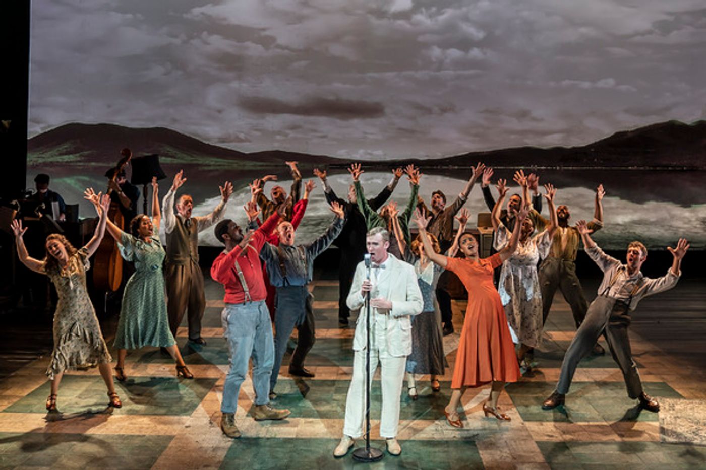 Photos: First Look at GIRL FROM THE NORTH COUNTRY Dublin & UK Tour  Image