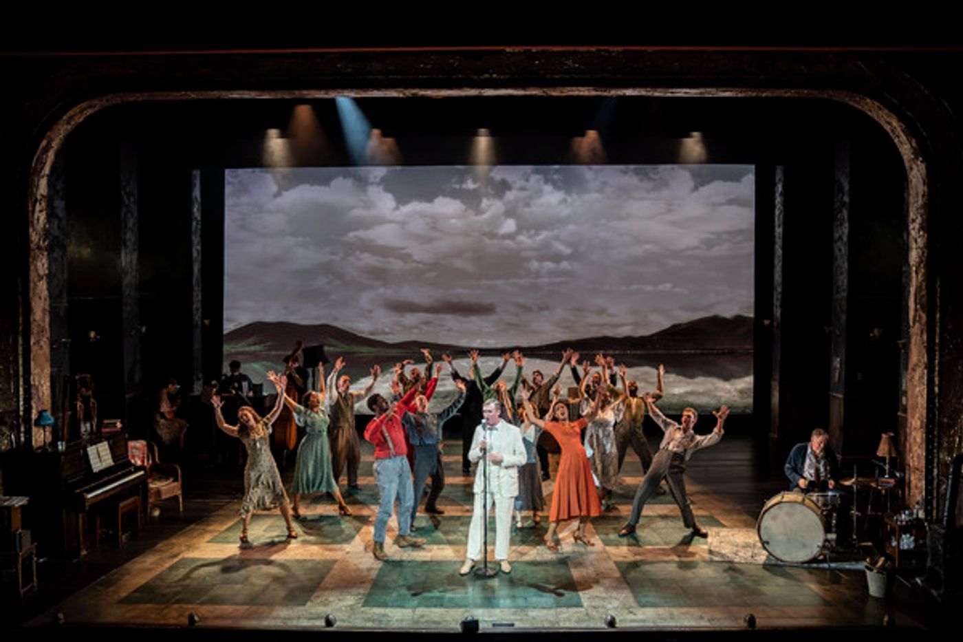 Photos: First Look at GIRL FROM THE NORTH COUNTRY Dublin & UK Tour  Image