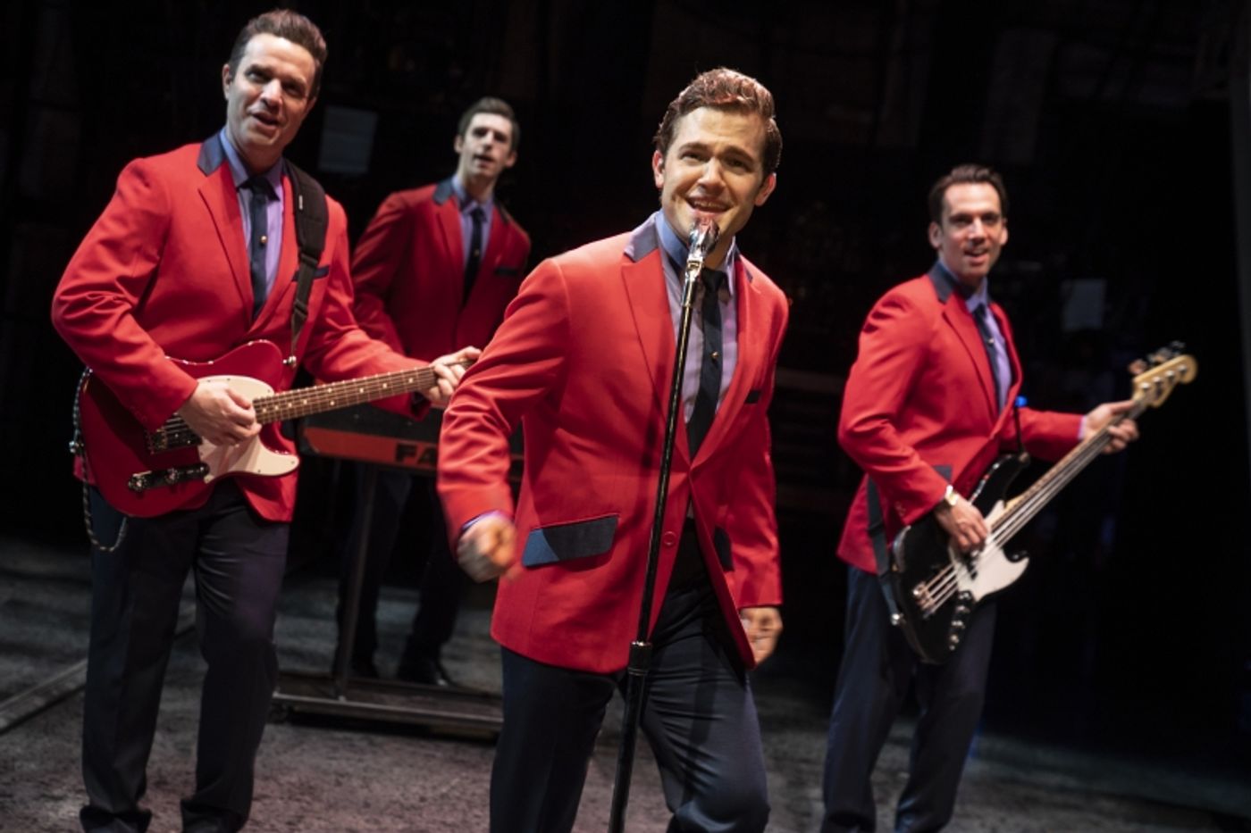 Review: Oh, What a Night! JERSEY BOYS Rocks the House at The Palace Theater  Image