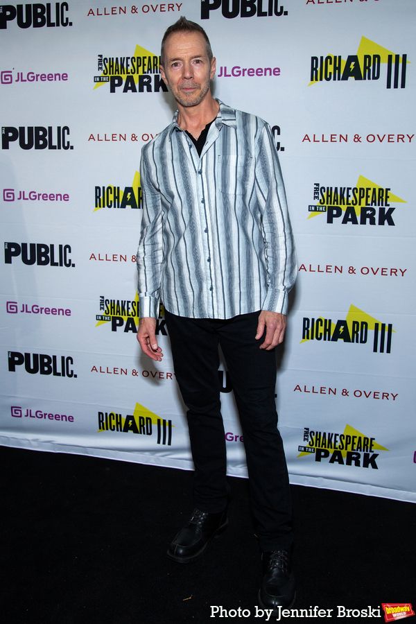 Photos: The Cast of RICHARD III Takes Their Opening Night Bows at the Delacorte Theater! — photo 20 of 69
