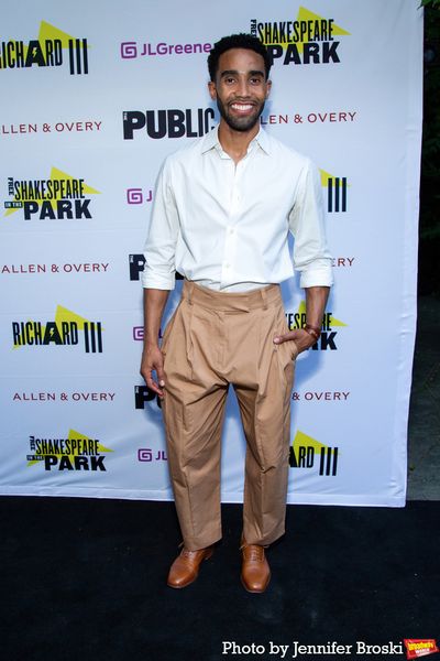 Jonathan Burke Photo