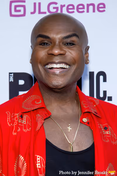 Nathan Lee Graham Photo