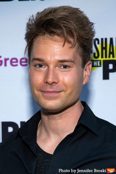 Daniel Mitura Photo
