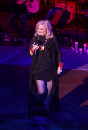 Faith Prince








































































 Photo