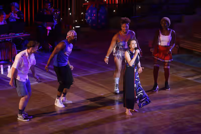 Judy Kuhn and cast


































































 Photo