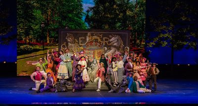 Jeanna de Waal, Corbin Bleu and the company of Mary Poppins Photo