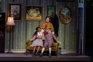 Laila Fantory, Debby Lennon, Gabe Cytron Photo