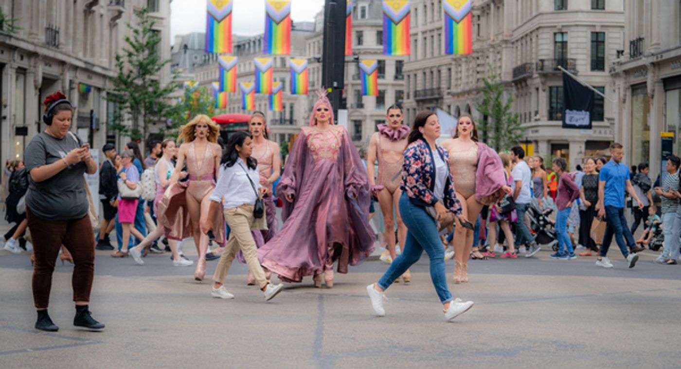 Photos: YUMMY: ICONIC Arrives in Cavendish Square  Image