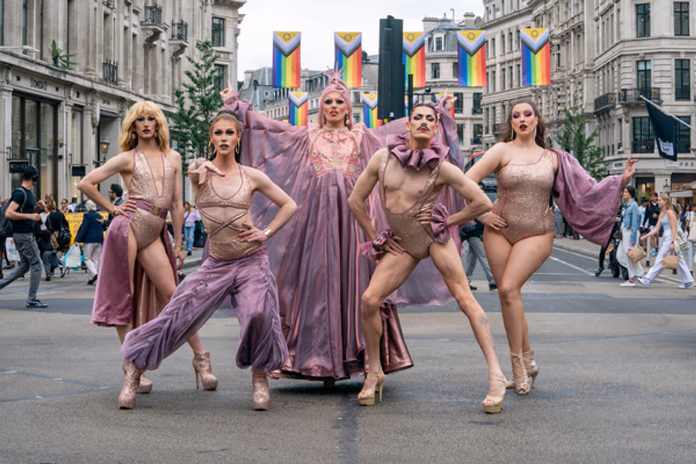 Photos: YUMMY: ICONIC Arrives in Cavendish Square  Image