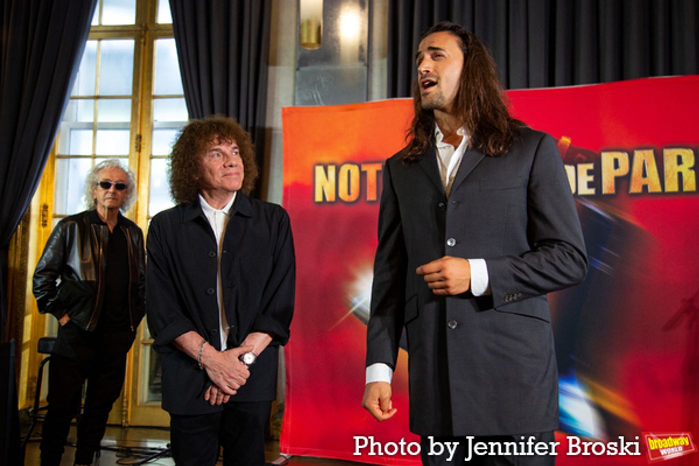 Photos: Meet the Company of NOTRE DAME DE PARIS  Image