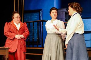 Annie (Rachel Permann), Williamina (Deya Ozburn) & Henrietta (Jessica Robins) Photo