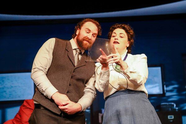 Peter (Mason Quinn) & Henrietta (Jessica Robins) Photo