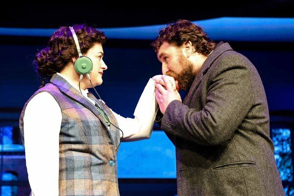 Henrietta (Jessica Robins) & Peter (Mason Quinn) Photo