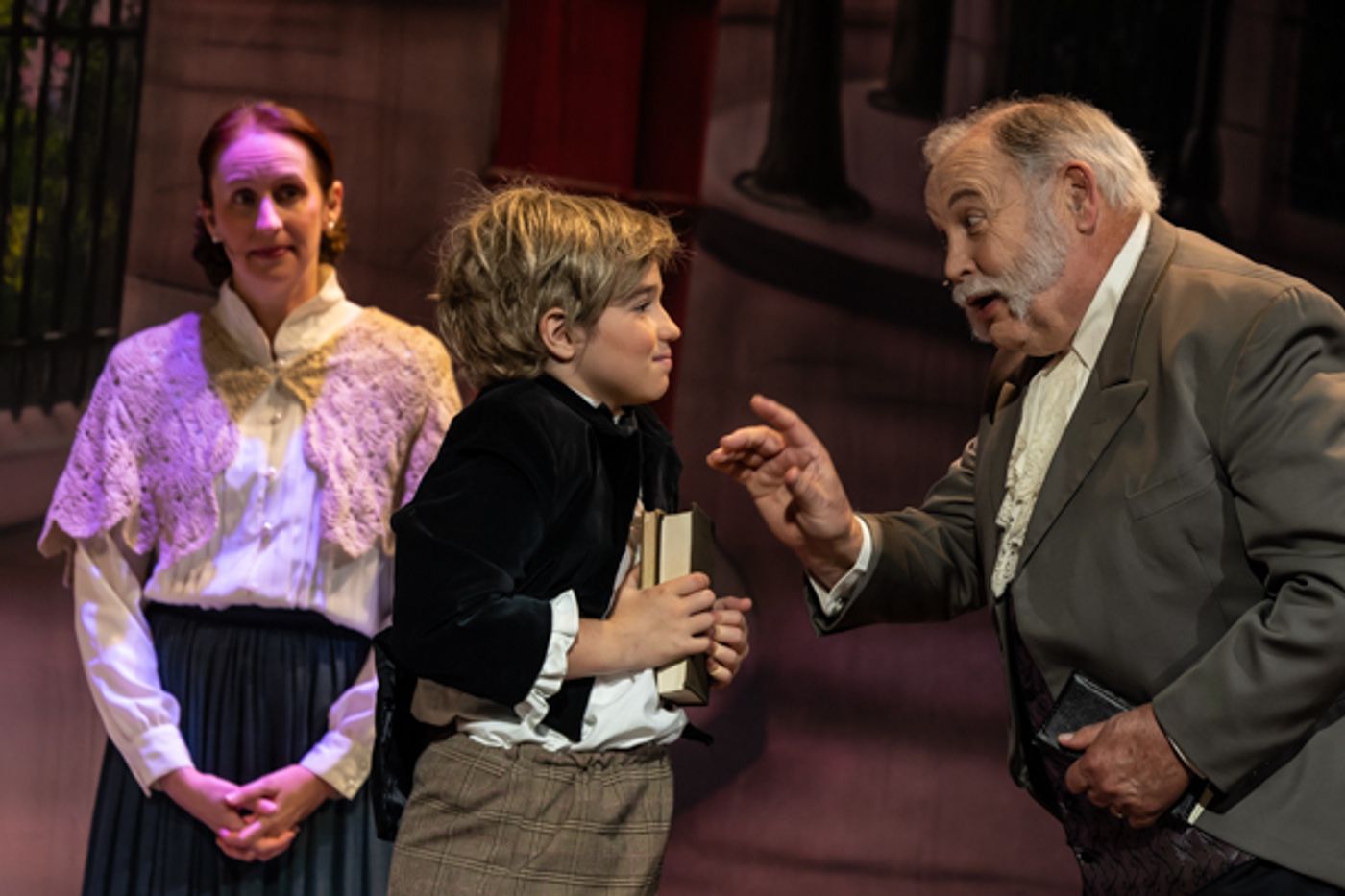 Photos: First look at MTVart's OLIVER!  Image