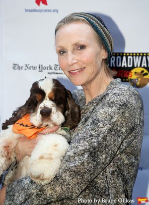 Jane Lynch Photo