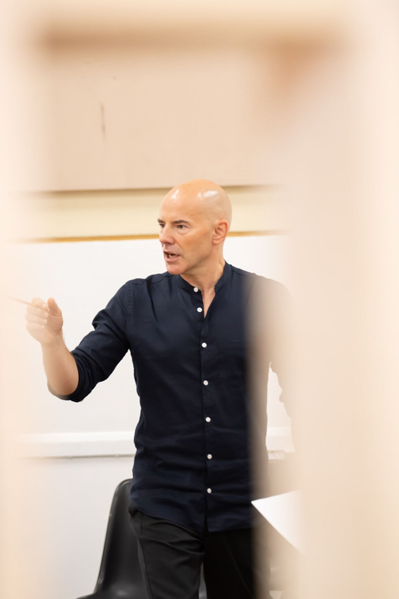 Photos: Inside Rehearsals For SOUTH PACIFIC at Manchester Opera House  Image