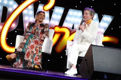 Vanessa Williams, Julie White Photo