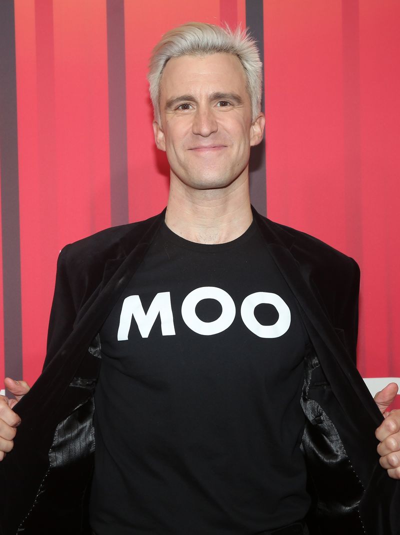 Photos: On the Red Carpet with the Cast of INTO THE WOODS — photo 9 of 72