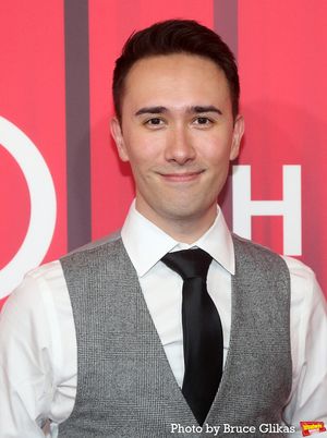 Kennedy Kanagawa Photo