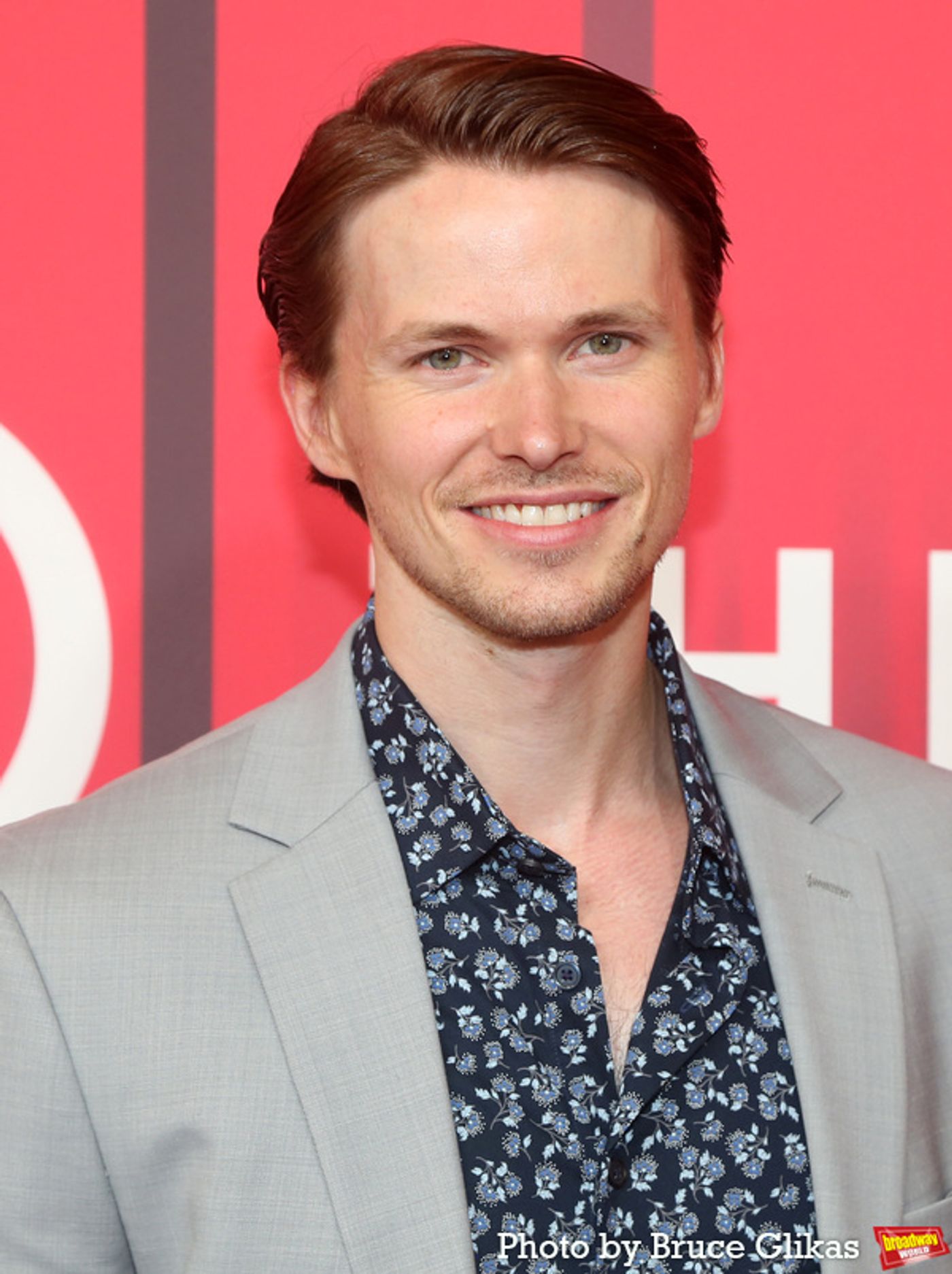 Photos: On the Red Carpet with the Cast of INTO THE WOODS  Image