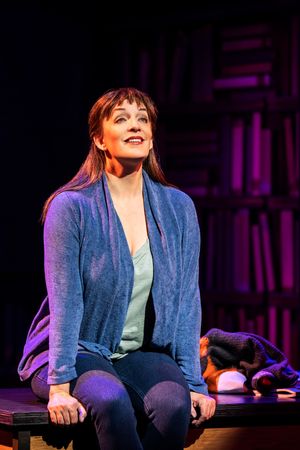 Julia Murney  Photo
