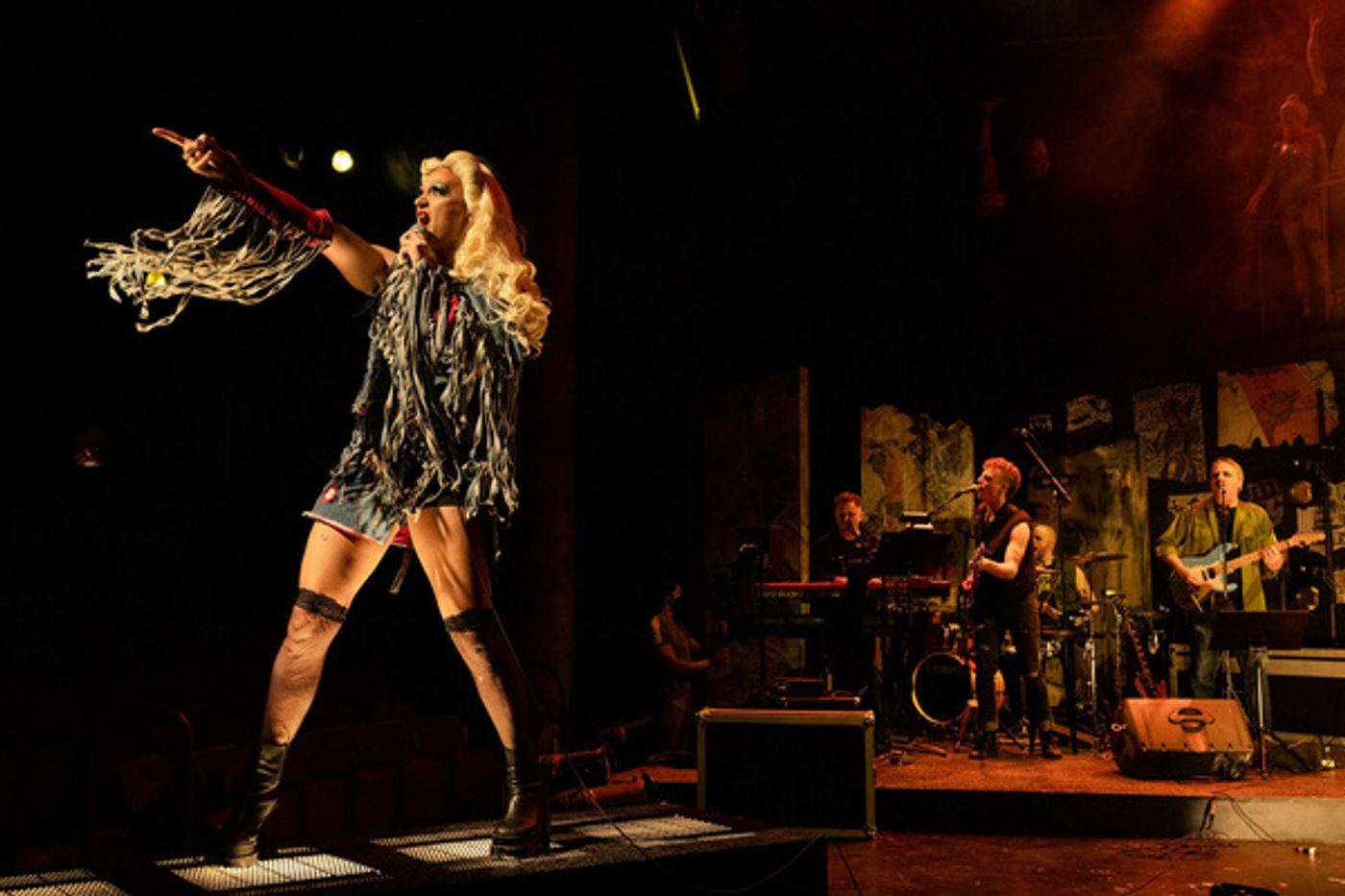 Photos: First Look at HEDWIG AND THE ANGRY INCH at Harlequin Productions  Image