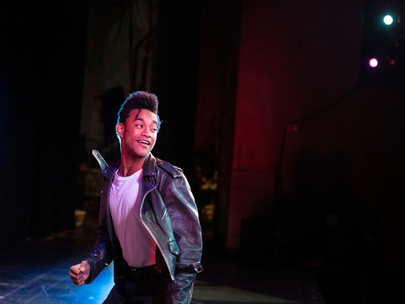Photos: First Look at GREASE at Musical Theatre West  Image