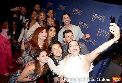 The Cast of Between The Lines takes a selfie Photo