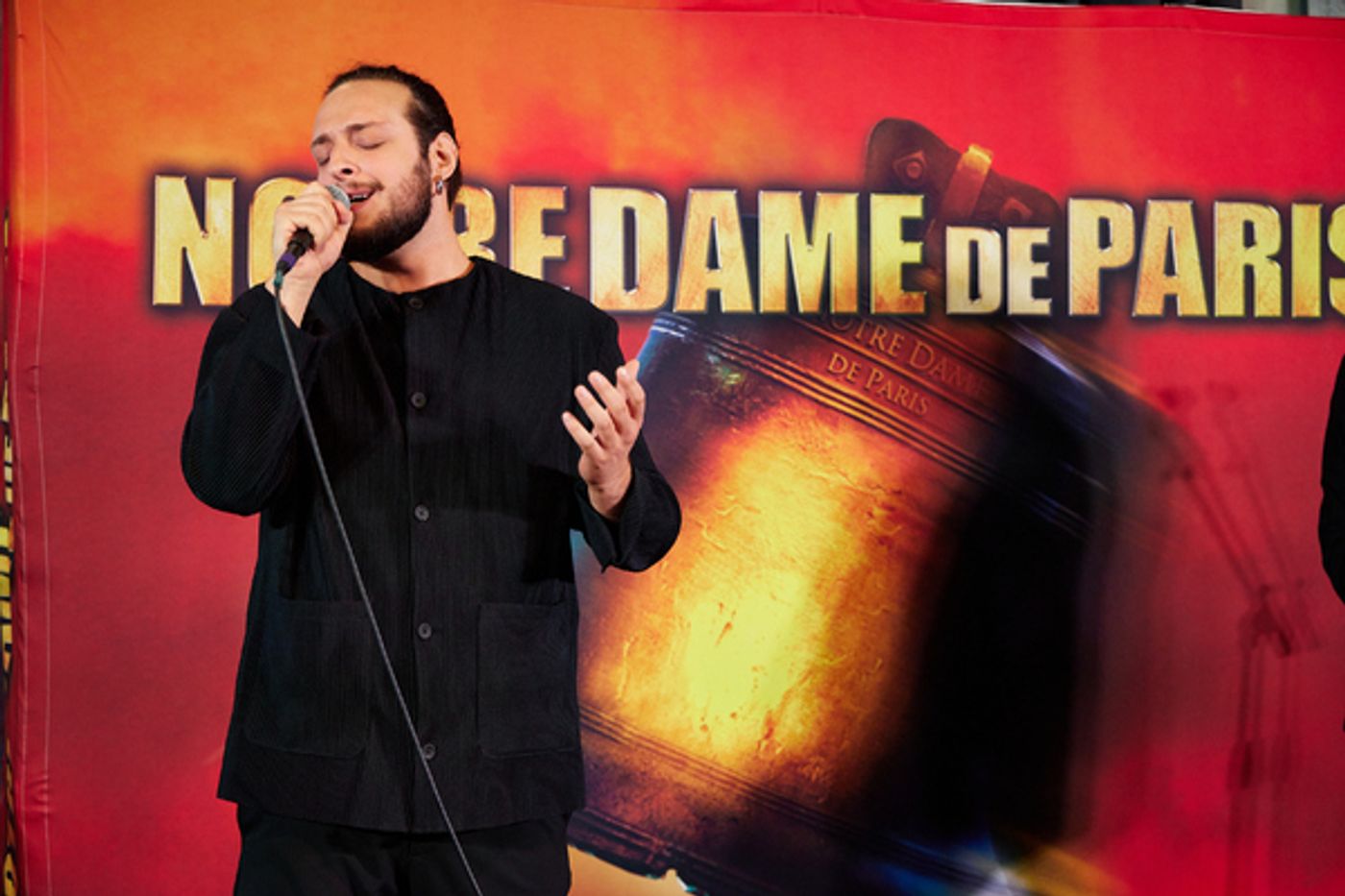 Photos: The Cast of NOTRE DAME DE PARIS Celebrates Upcoming New York City Premiere  Image