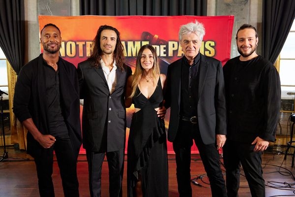 Jay (Clopin), Gian Marco Schiaretti (Gringoire), Hiba Tawaji (Esmeralda), Daniel Lavo Photo