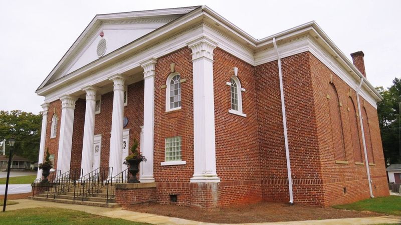 Interview: Mill Town Players Executive Artistic Director Will Ragland Opens Two Shows in One Weekend  Image