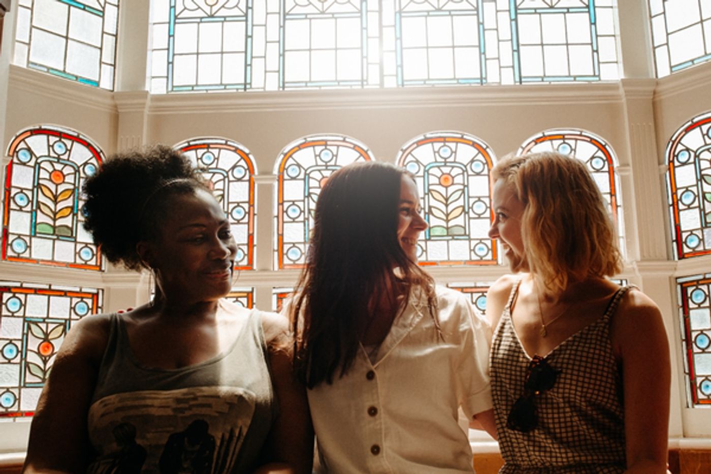 Photos: The Cast of WAITRESS Arrives at Theatre Royal Brighton  Image