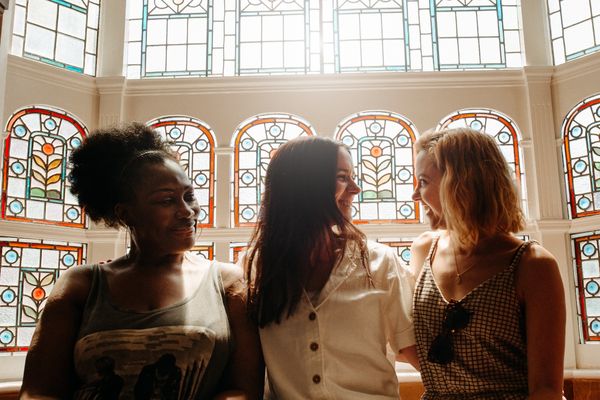 Wendy Mae Brown, Chelsea Halfpenny and Evelyn Hoskins Photo