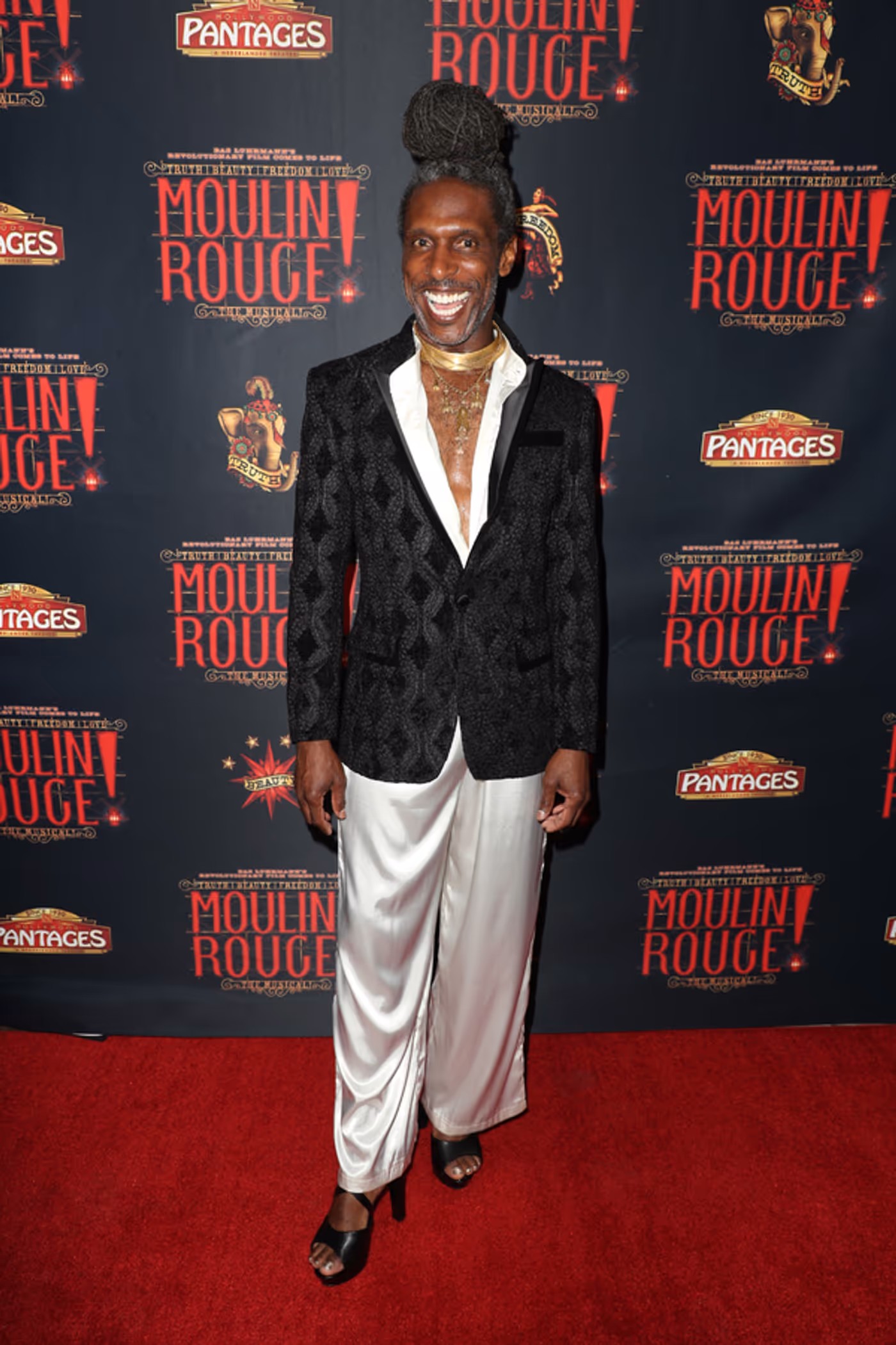 Photos: On the Red Carpet at Opening Night of MOULIN ROUGE! in Hollywood  Image