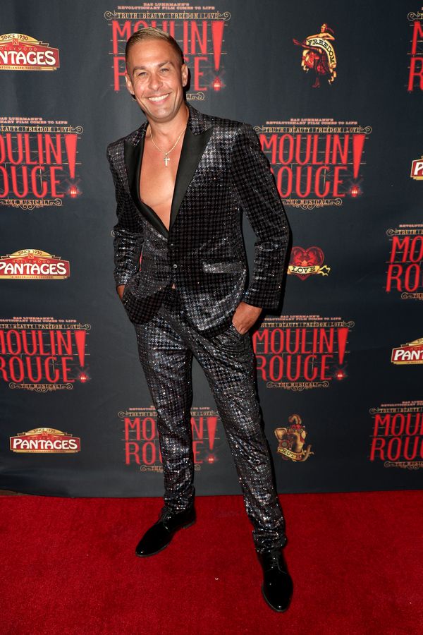 Photos: On the Red Carpet at Opening Night of MOULIN ROUGE! in
