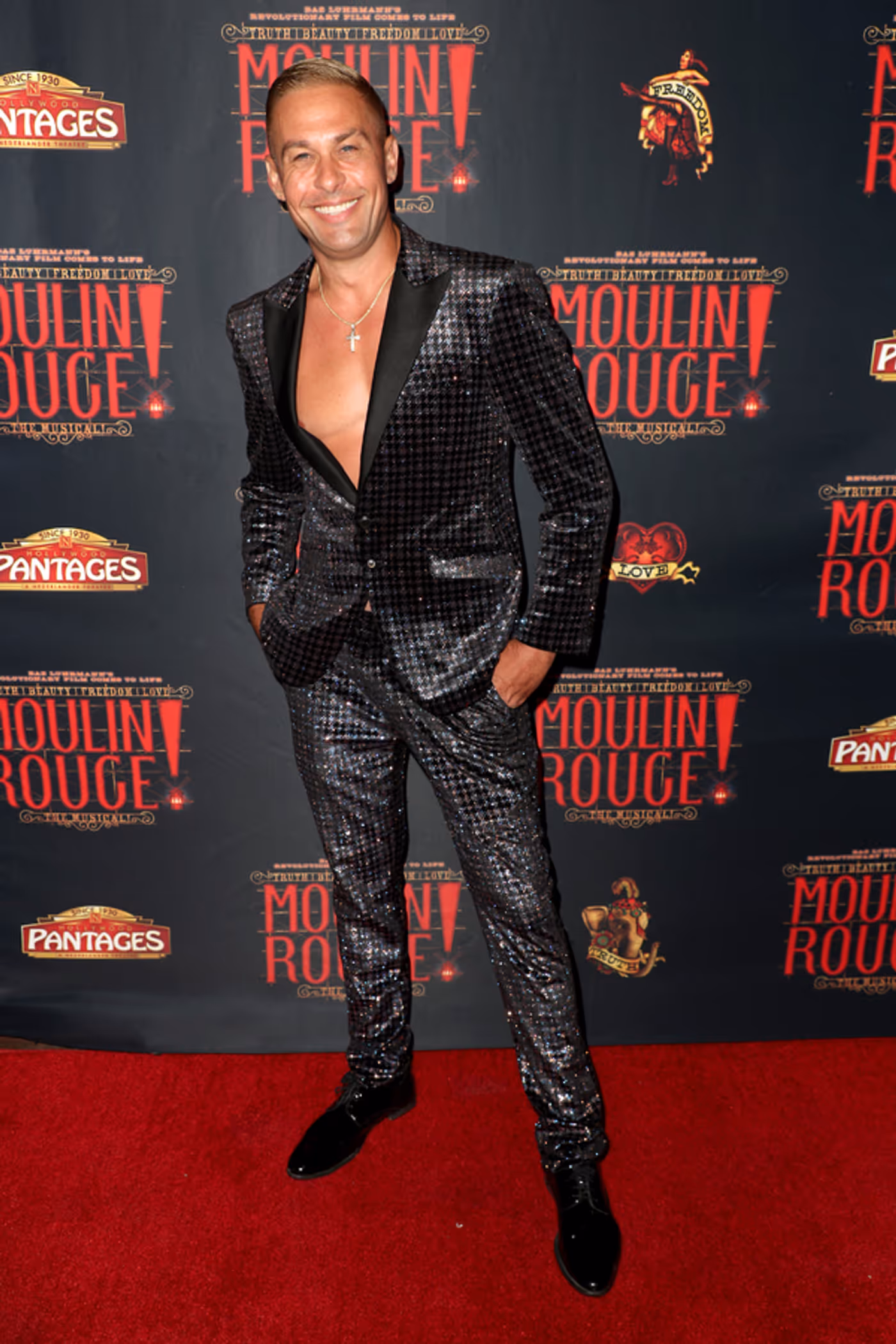 Photos: On the Red Carpet at Opening Night of MOULIN ROUGE! in Hollywood  Image