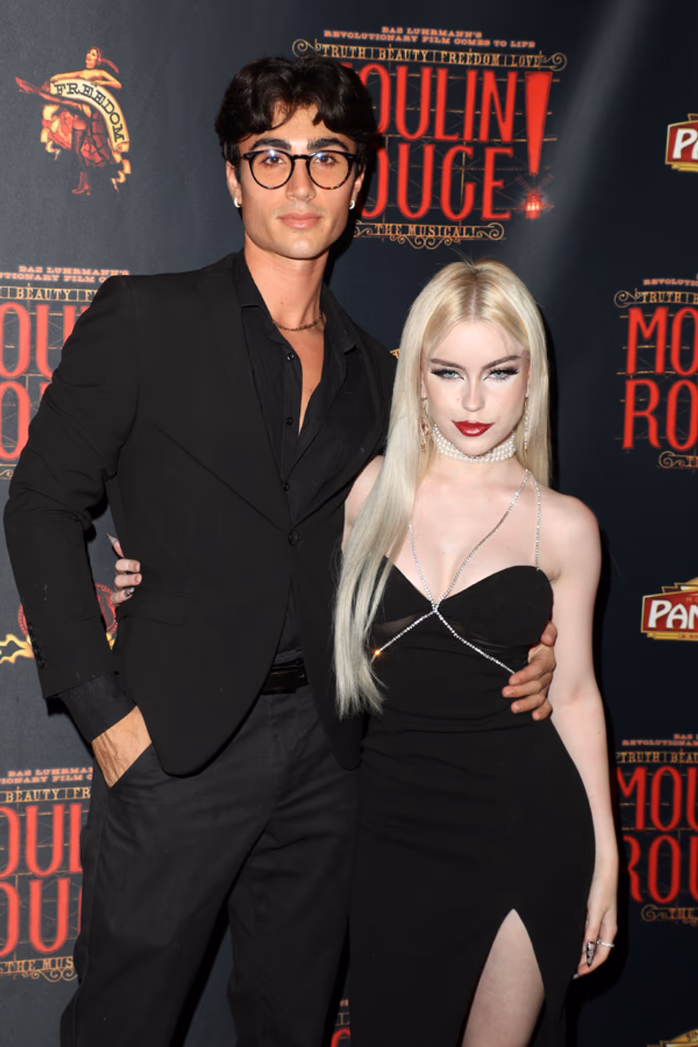 Photos: On the Red Carpet at Opening Night of MOULIN ROUGE! in Hollywood  Image