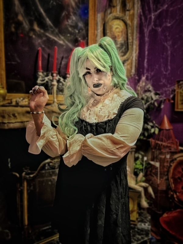 Photos: Meet the Cast of Little Radical Theatrics' THE ADDAMS FAMILY  Image