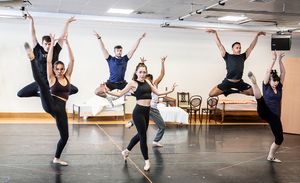 Jordan Isaac, Paige Fenlon, Dominic Adam Griffin, Gabrielle Lewis-Dodson, Rutendo Mushonga, Rico Bakker and Hannah Cauchi @ BroadwayWorld Jordan Isaac, Paige Fenlon, Dominic Adam Griffin, Gabrielle Lewis-Dodson, Rutendo Mus Photo