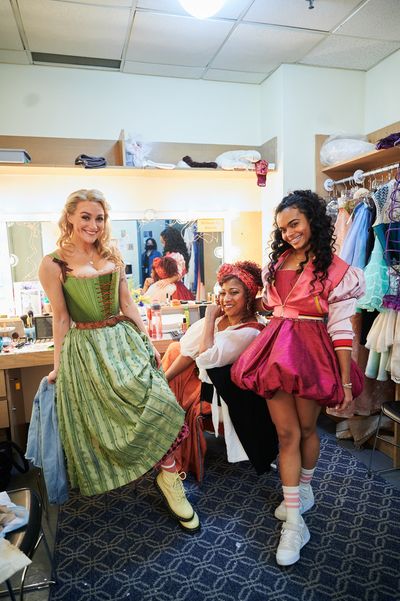 Betsy Wolfe, Melanie LaBarrie, Lorna Courtney Photo