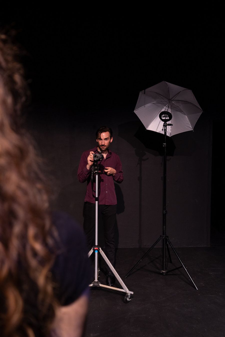 Photos: First Look at the NYC Premiere of Eric Bogosian's 1+1 Image