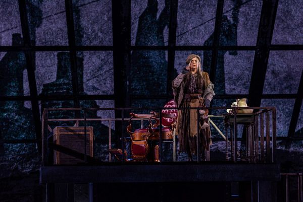 Photos/Video: First Look At Carmen Cusack and Ben Davis In SWEENEY TODD: THE DEMON BARBER OF FLEET STREET — photo 6 of 15